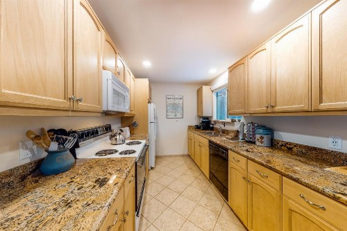 Breckenridge Hideaway - image 9