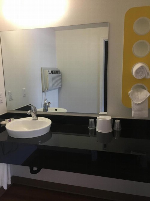 Motel 6-Bremerton WA - image 15