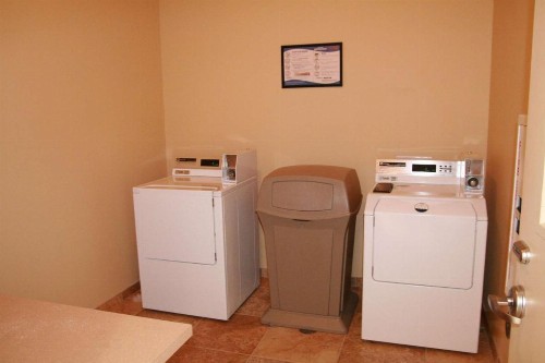 Hampton Inn Brentwood - image 23