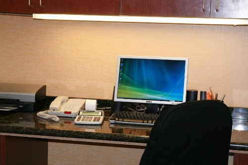 Hampton Inn Brentwood - image 28