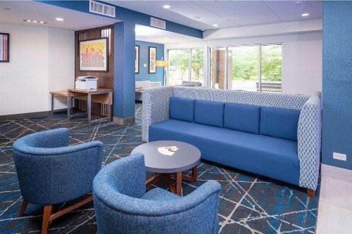 Holiday Inn Express & Suites Brevard - City Center - image 7