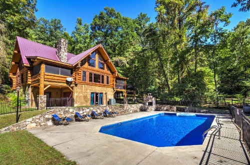Upper Lodge Brevard Cabin on 80 Acres with Pool!