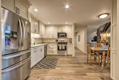 Brevard Chalet with Stunning Blue Ridge Mtn Views! - image 6