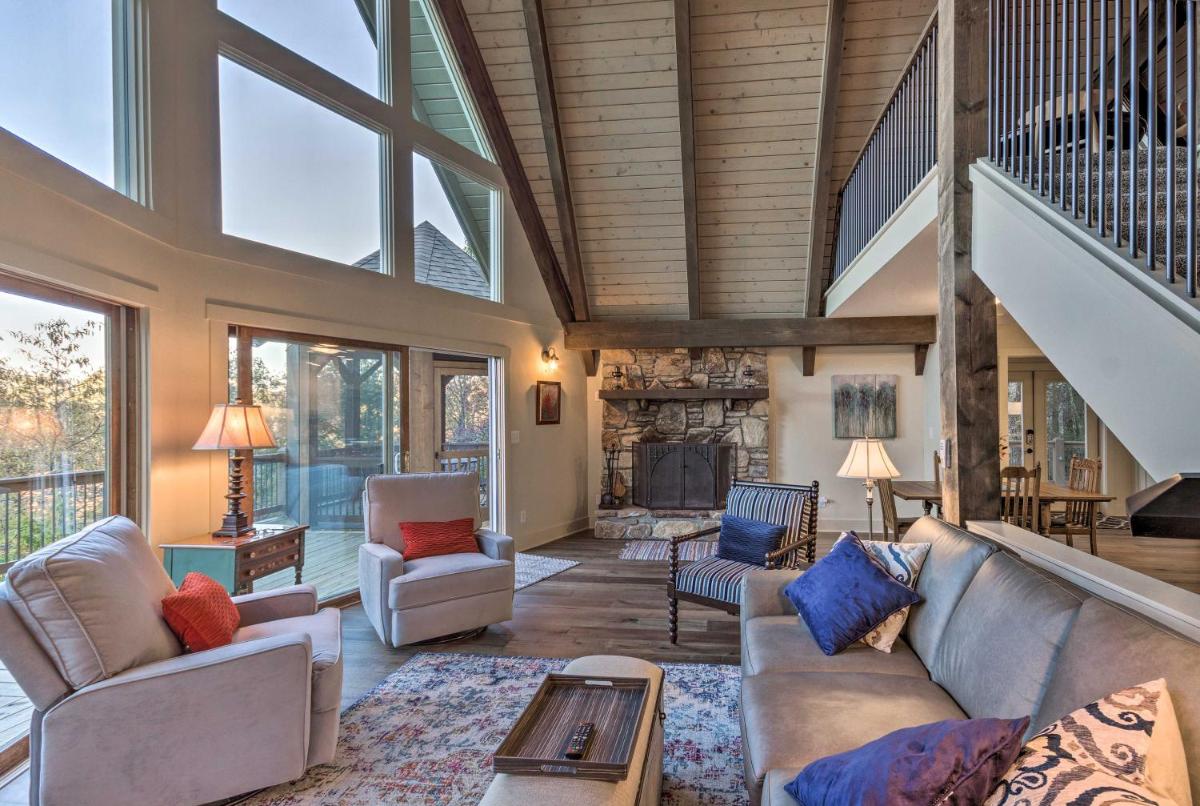 Brevard Chalet with Stunning Blue Ridge Mtn Views! - image 7