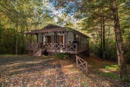 Shady Creek Cabin - image 4