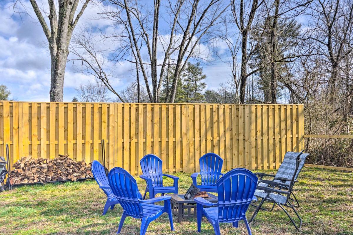 Downtown Brevard Retreat with Fire Pit and Deck! - image 5