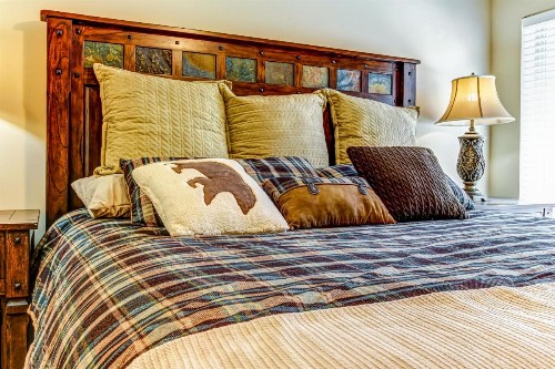 Brianwood Condos - image 10