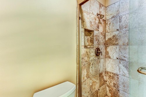 Brianwood Condos - image 7