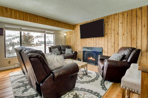 2 Bed 1 Bath Apartment in Brian Head - image 1