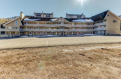 Kristi Condominiums - image 4