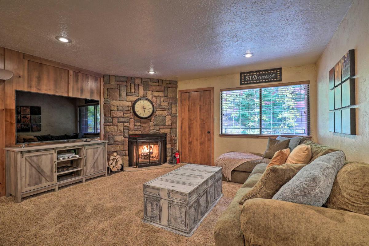 Ski-in and Ski-Out Brian Head Condo with Hot Tub Access! - main image