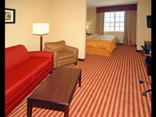 Hometown Executive Suites - image 7