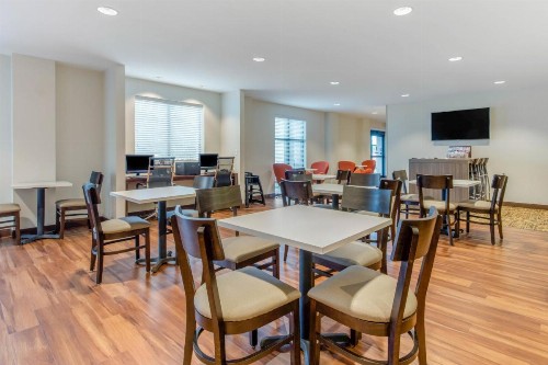 MainStay Suites St. Louis - Airport - image 12