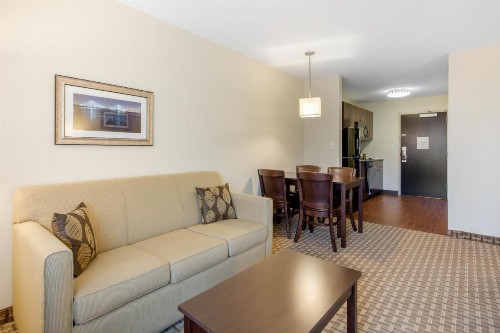 MainStay Suites St. Louis - Airport - image 14