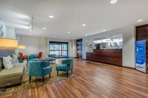 MainStay Suites St. Louis - Airport - image 24