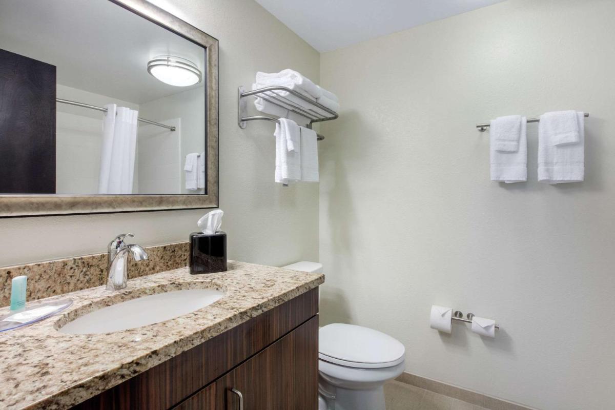 MainStay Suites St. Louis - Airport - image 3