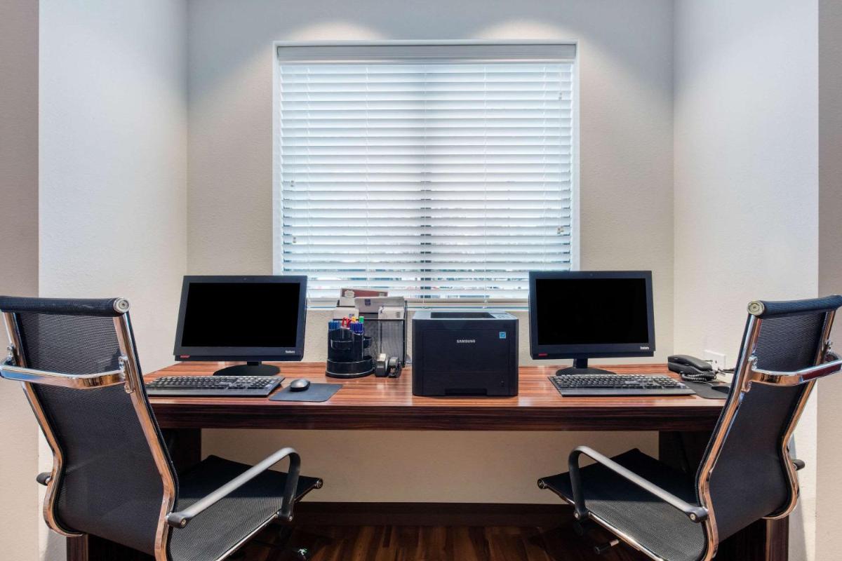 MainStay Suites St. Louis - Airport - image 6