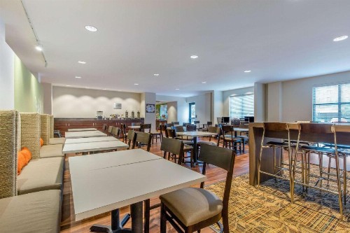 MainStay Suites St. Louis - Airport - image 9