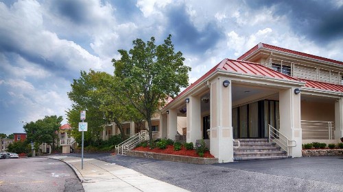 Hotel Boston - image 14