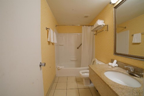 Hotel Boston - image 43