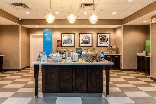 Hampton Inn Brighton Mi - image 11
