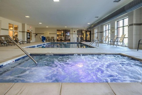 Hampton Inn Brighton Mi - image 8