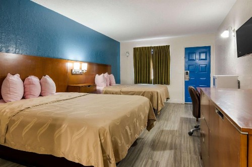 Rodeway Inn Broken Bow-Hochatown - image 21