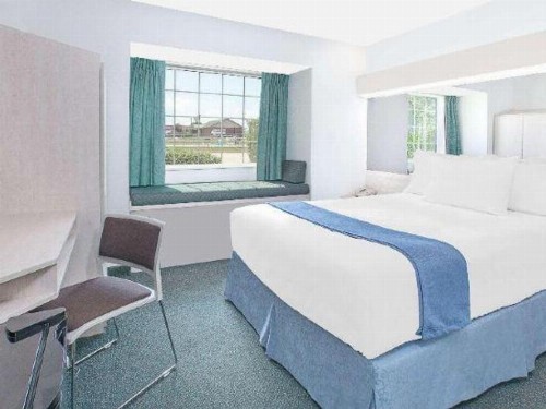 Microtel Inn & Suites by Wyndham Broken Bow - image 22