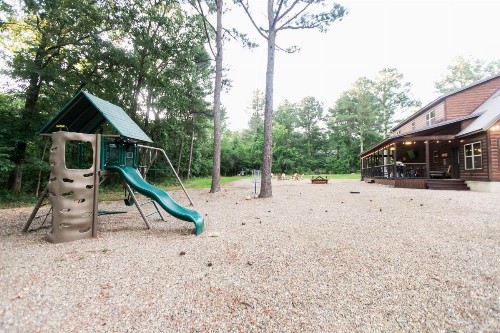 HochaHoma Luxury Cabin - image 14