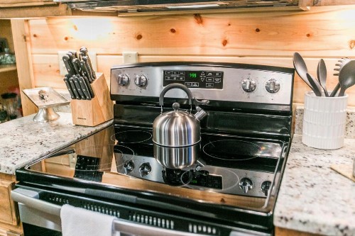HochaHoma Luxury Cabin - image 15