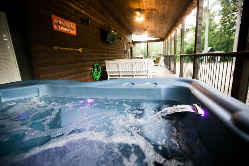 HochaHoma Luxury Cabin - image 8