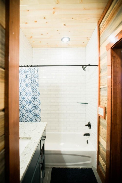 Palmetto Moon Lodge - image 1