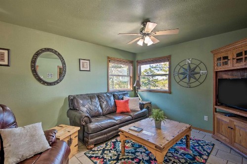 Sunrise Cottage with 30-Mile National Forest Views! - image 8