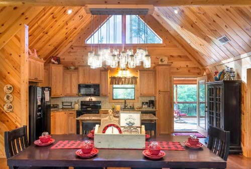 Copper Creek cabin - image 9
