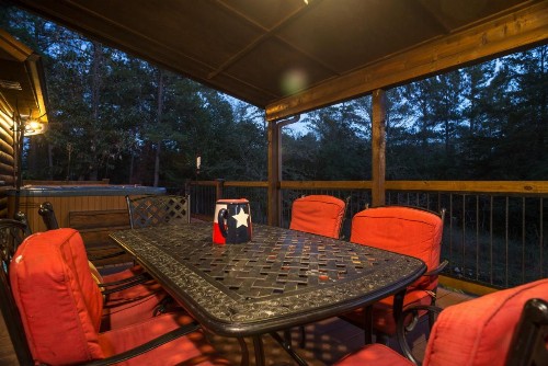 Copper Creek cabin - image 4
