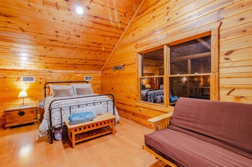 Ridgeview Retreat cabin - image 6