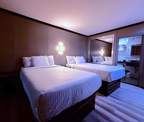 Umbrella Hotel Ascend Hotel Collection - image 18