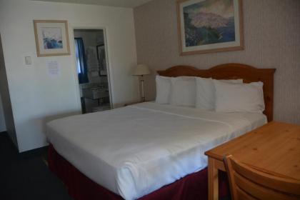 Pacific Sunset Inn - image 7