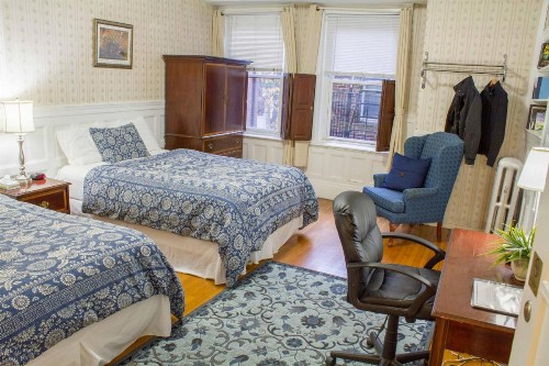 Beacon Inn 1750 - image 2