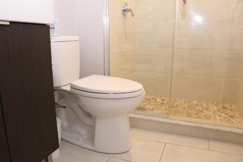 A Stylish Stay w/ a Queen Bed Heated Floors.. #24 - image 8