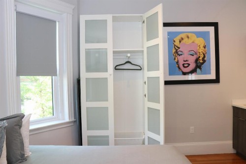 A Stylish Stay w/ a Queen Bed Heated Floors.. #34 - image 9