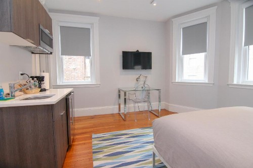 A Stylish Stay w/ a Queen Bed Heated Floors.. #33 - image 6