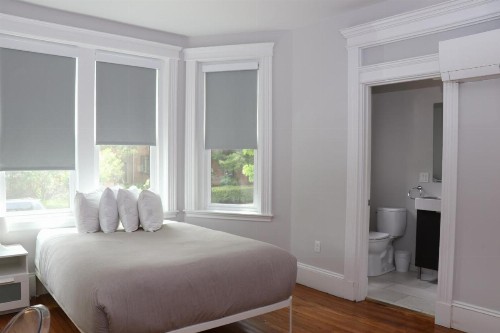 A Stylish Stay w/ a Queen Bed Heated Floors.. #18 - image 3