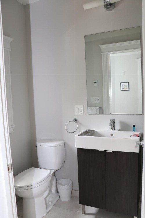 A Stylish Stay w/ a Queen Bed Heated Floors.. #18 - image 8