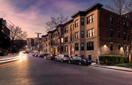 A Stylish Stay w/ a Queen Bed Heated Floors.. #17 - image 12