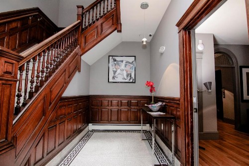 A Stylish Stay w/ a Queen Bed Heated Floors.. #27 - image 7
