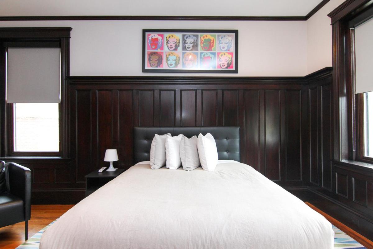 A Stylish Stay w/ a Queen Bed Heated Floors.. #37 - image 4