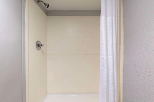 Comfort Inn & Suites Bwi Airport - image 23