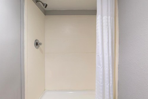Comfort Inn & Suites Bwi Airport - image 42