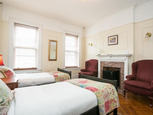 Lefferts Manor - image 13